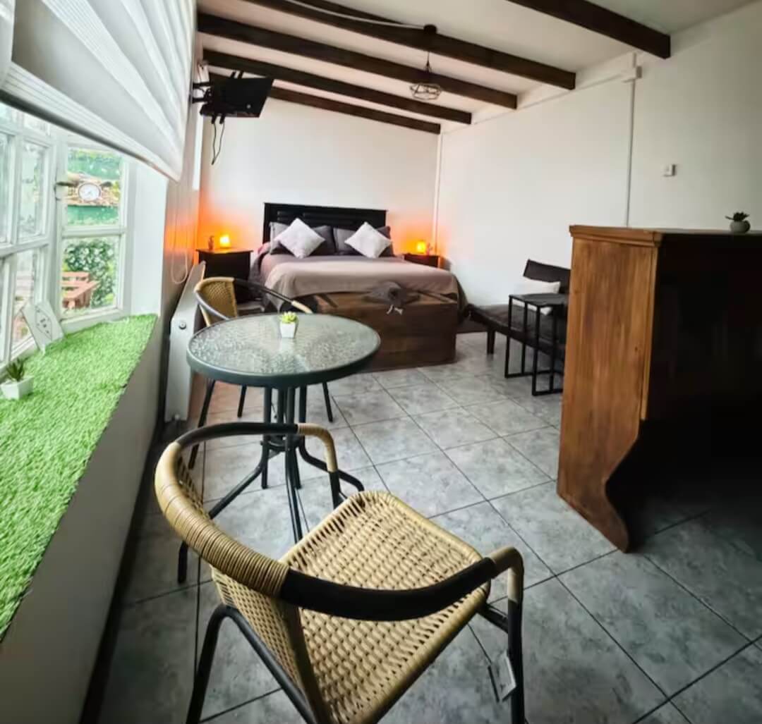 interior de la cabaña